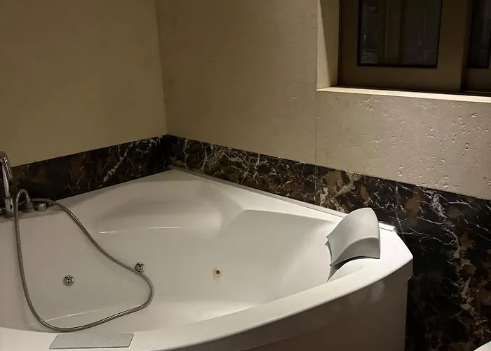 아파트 Uplift Hideaway Jacuzzi *
